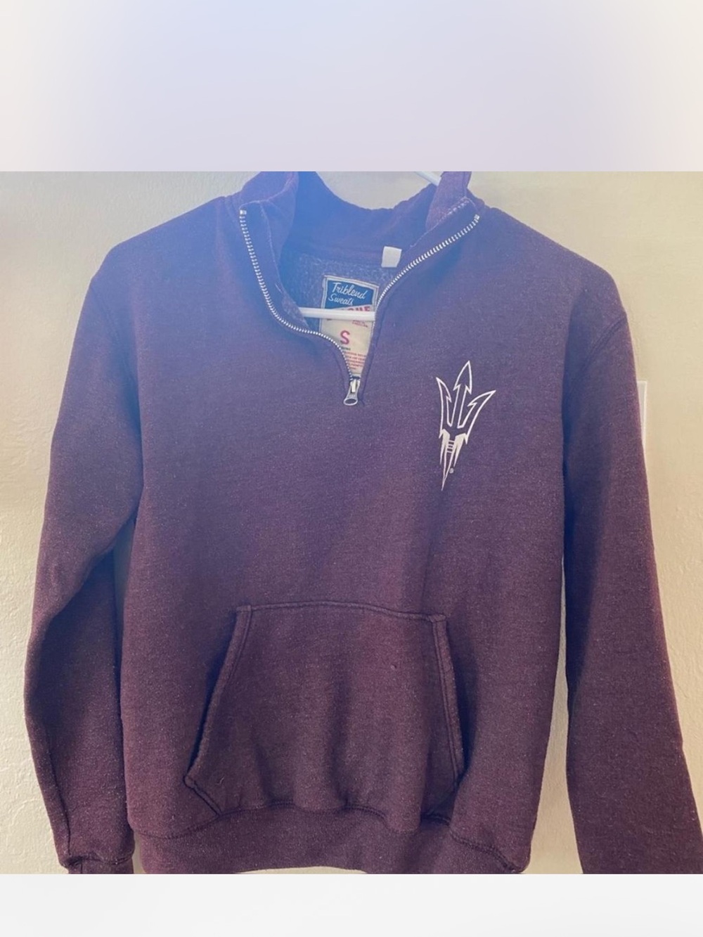 Women’s Quarter-Zip Pullover Sweater - Maroon